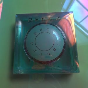 Becca Pearl Glow Luster Powder